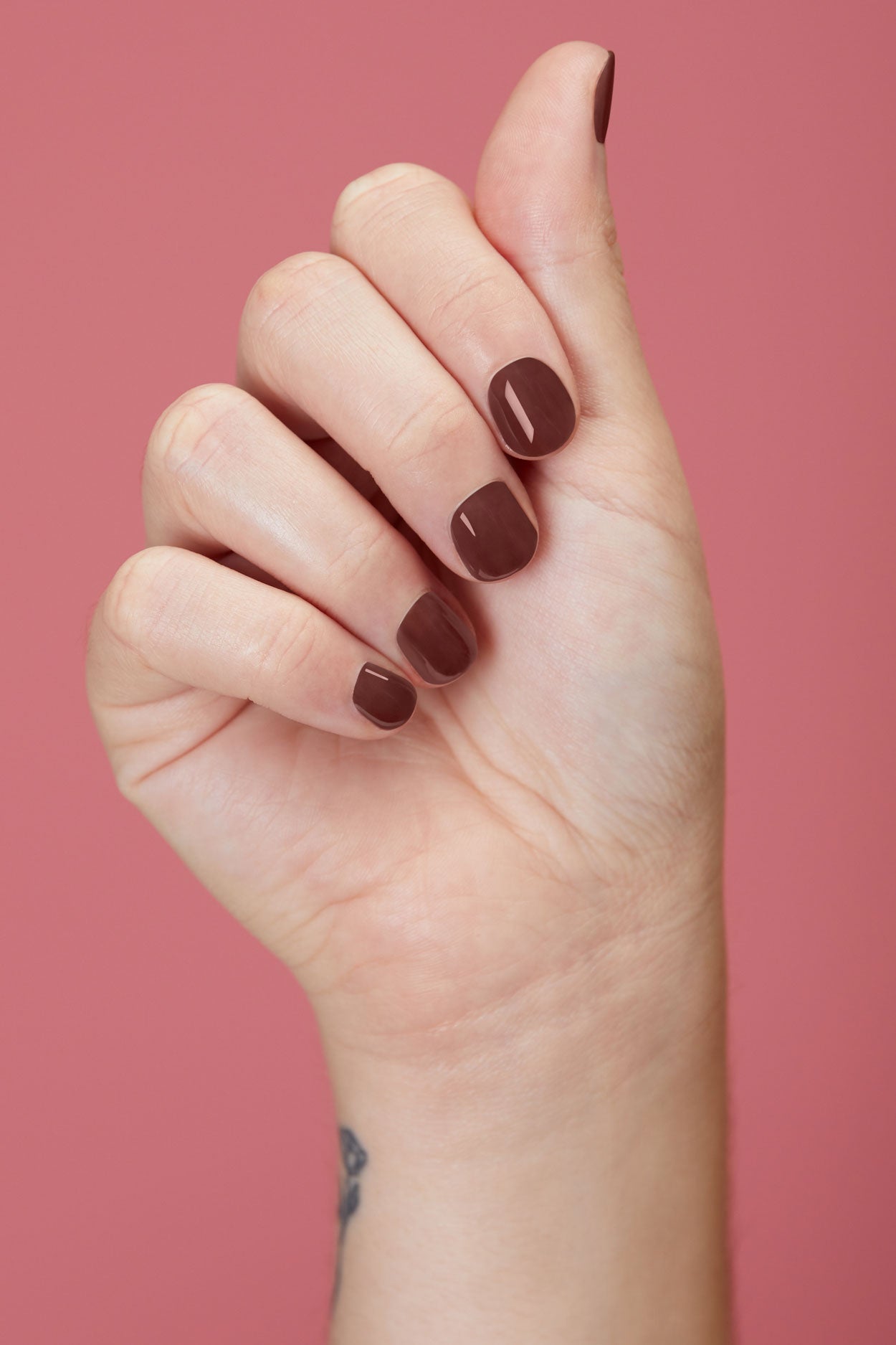 Cherry Mocha Nails Are BeautyTok's Favorite Fall 2023 Polish Color