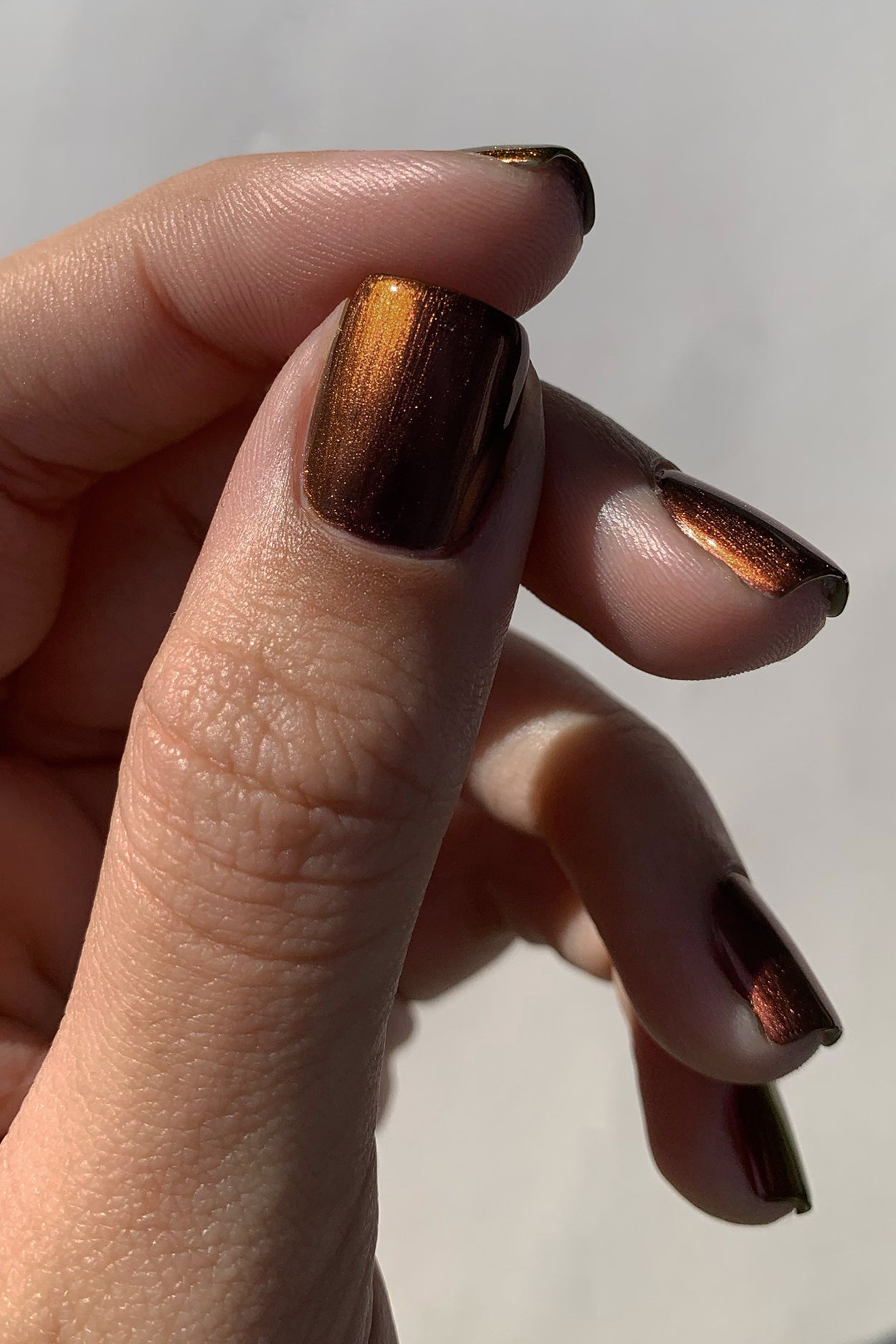 Copper Nails: Daisy Me in Moscow - EyeLoveKnots